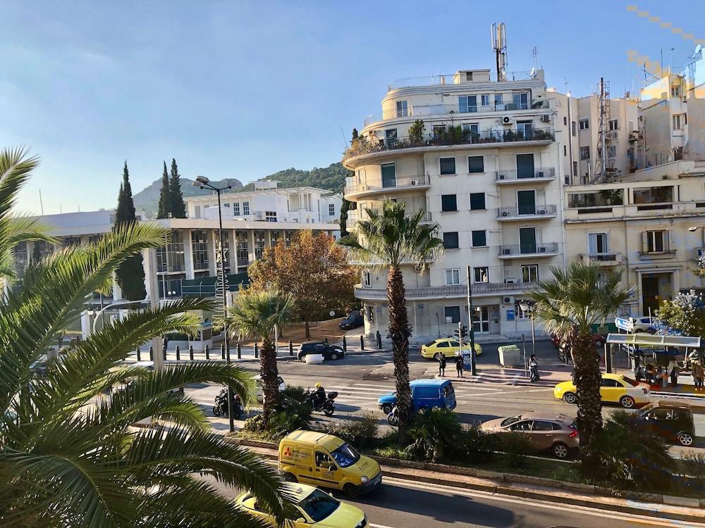 Chic Central Athens Apartment At Mavilli Sq. المظهر الخارجي الصورة