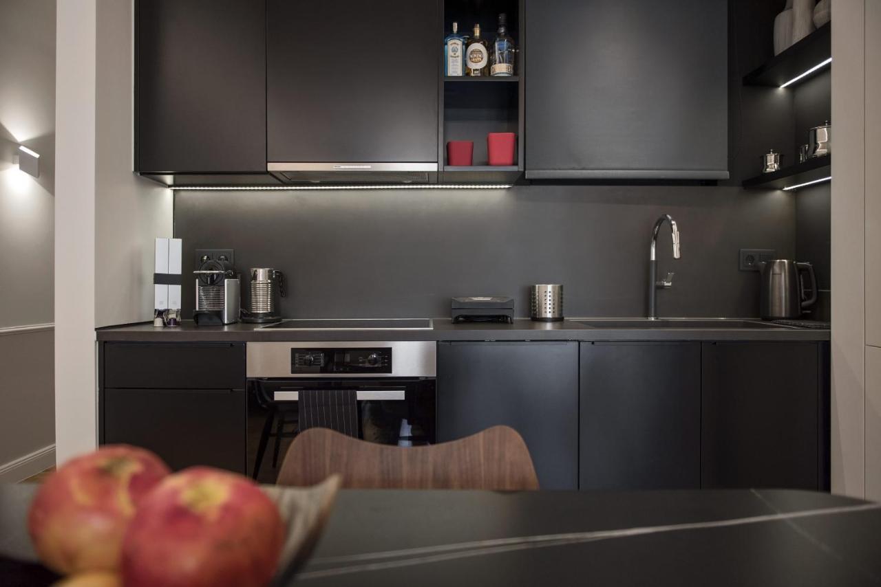 Chic Central Athens Apartment At Mavilli Sq. المظهر الخارجي الصورة