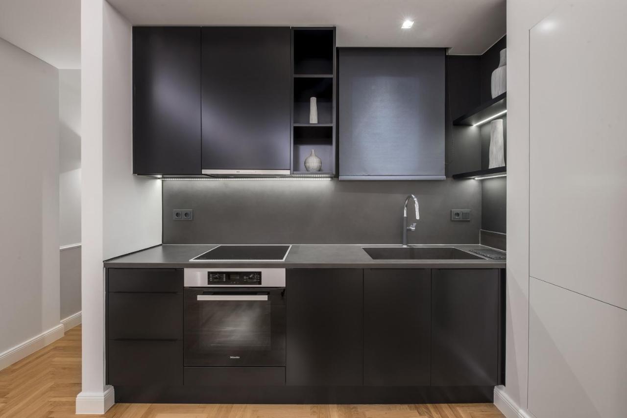 Chic Central Athens Apartment At Mavilli Sq. المظهر الخارجي الصورة